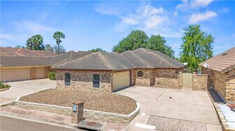 29 Rio Grande Dr in Mission, TX - Building Photo