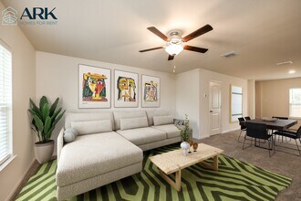 7205 Jebson Pass in San Antonio, TX - Building Photo - Building Photo