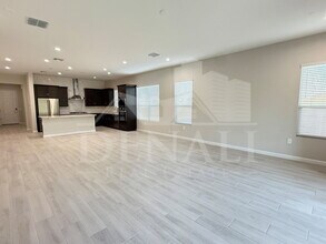 6010 E Quail Ave in Phoenix, AZ - Building Photo - Building Photo