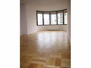 330 E 38th St-Unit -12D in New York, NY - Foto de edificio
