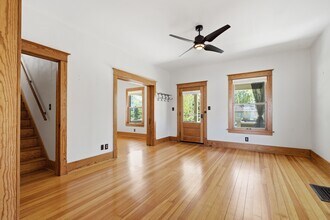 1154 Hotz Ave in Iowa City, IA - Building Photo - Building Photo