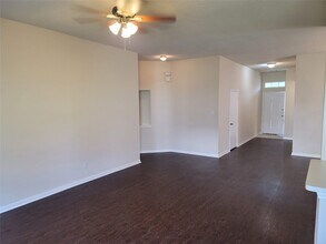 3906 Teal Run Meadows Dr in Fresno, TX - Building Photo - Building Photo