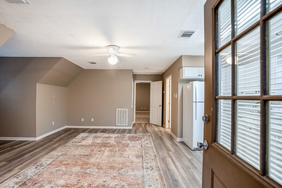 11662 Tamina Trail in Conroe, TX - Building Photo