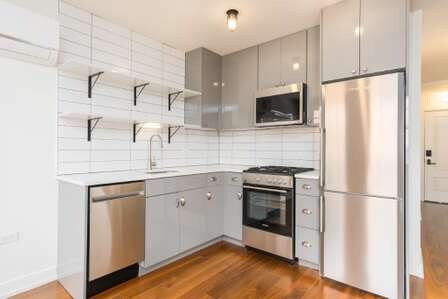 1540 W Monroe St in Chicago, IL - Building Photo - Building Photo