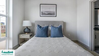 640 21st Ave N, Unit 334 in Nashville, TN - Building Photo - Building Photo