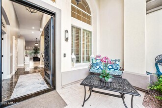 1817 E Willow Tree Ct in Gilbert, AZ - Building Photo - Building Photo