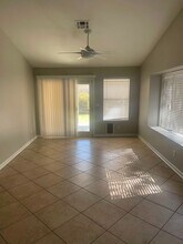 16435 S 43rd St in Phoenix, AZ - Building Photo - Building Photo