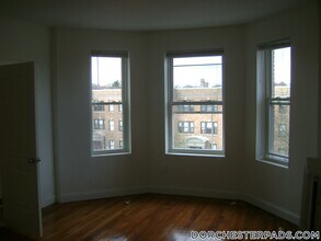 119 Washington St in Boston, MA - Building Photo - Building Photo