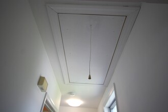 86 Bethany Rd in Hazlet, NJ - Building Photo - Building Photo