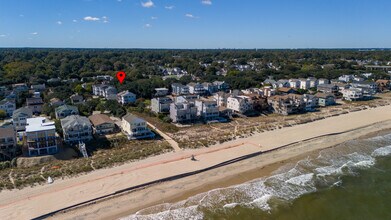 4467 Ocean View Ave in Virginia Beach, VA - Building Photo - Building Photo
