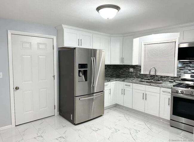 506 Merritt St in Bridgeport, CT - Building Photo - Building Photo