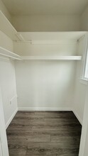 4760 1/2 Lexington Ave, Unit 4760 Half in Los Angeles, CA - Building Photo - Building Photo