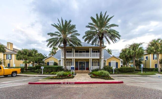 601 Enterprise Ave in League City, TX - Building Photo - Building Photo