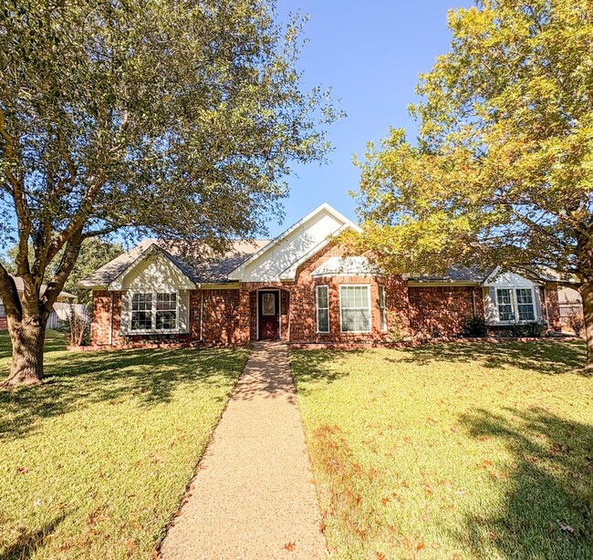 property at 1221 Walden St