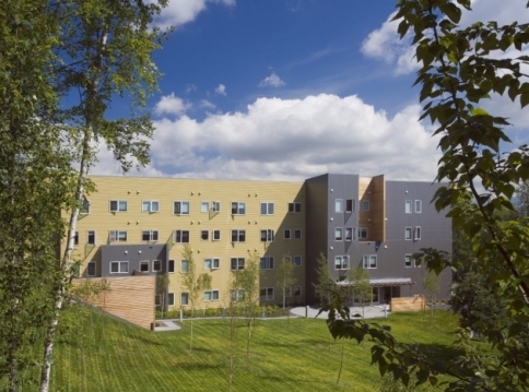 Tyoneck Terrace in Anchorage, AK - Foto de edificio