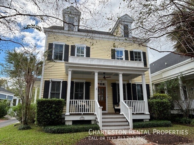 property at 12 Leeann Ln