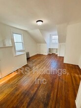 215 W Little Creek Rd in Norfolk, VA - Building Photo - Building Photo