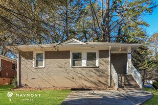 1381 Benteen Way SE in Atlanta, GA - Building Photo