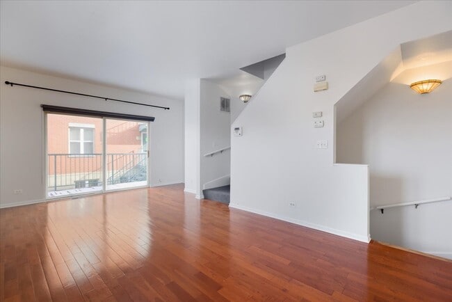 4530 S Woodlawn Ave in Chicago, IL - Foto de edificio - Building Photo