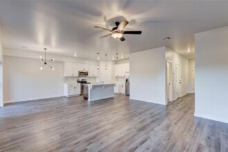 1037 Carpe Diem Ct in Edmond, OK - Building Photo - Building Photo