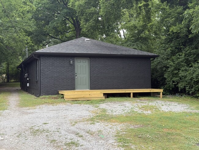 property at 909 Blue Ridge Dr