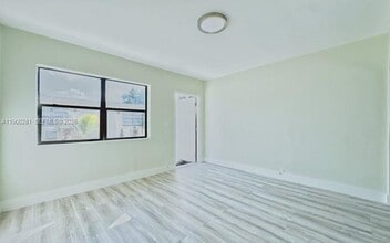 1010 Opa-locka Blvd in Opa Locka, FL - Building Photo - Building Photo