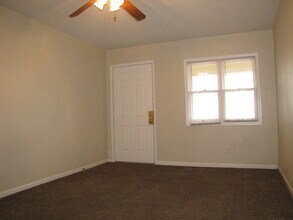 3431 SW Brendan Ave in Topeka, KS - Building Photo - Building Photo