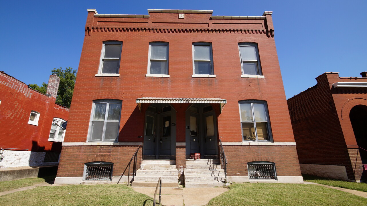 3415 Dunnica Ave in St. Louis, MO - Building Photo