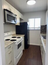 206 E Tiffany Dr in West Palm Beach, FL - Building Photo - Building Photo