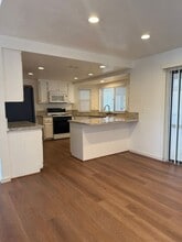 7847 Braceo St in Hesperia, CA - Building Photo - Building Photo