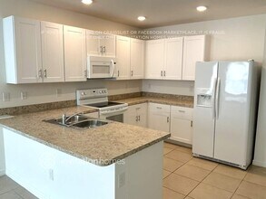 7521 W Lenox Cir in Punta Gorda, FL - Building Photo - Building Photo