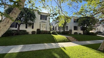 530 N Sycamore Ave, Unit Unit B in Los Angeles, CA - Building Photo