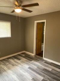 304 Furlong Dr photo'