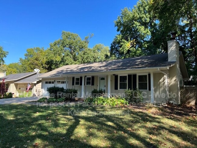 6809 Marty St in Overland Park, KS - Building Photo - Building Photo