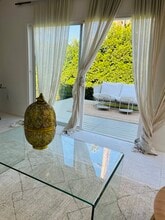 1403 Oakwood Ave in Venice, CA - Building Photo - Building Photo