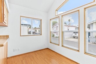 2630 Portola Dr in Santa Cruz, CA - Building Photo - Building Photo
