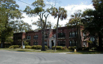 Hartmore Apartments in Jacksonville, FL - Building Photo - Building Photo