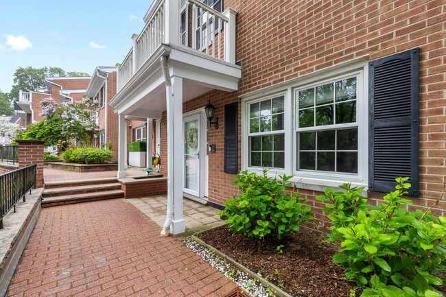 property at 1050 Boston Post Rd