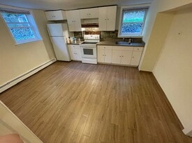 1518 13th St, Unit G in Fort Lee, NJ - Building Photo