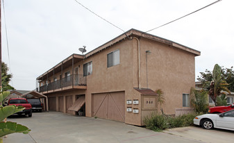 968 Calla Ave Apartments