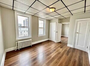 16 Cottage St in Jersey City, NJ - Building Photo - Building Photo
