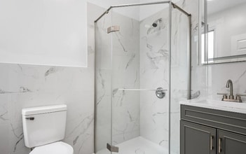 1058 N 10th St in Reading, PA - Foto de edificio - Building Photo