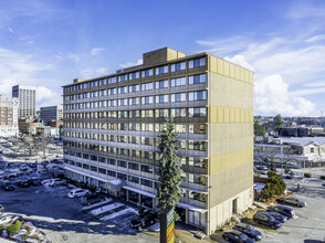 Madison Tower Condominimums in Worcester, MA - Building Photo - Primary Photo