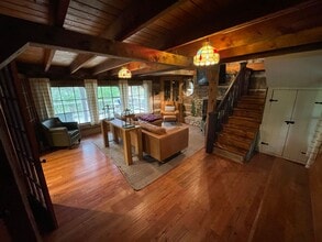 867 Lloyd Huskey Rd in Pigeon Forge, TN - Building Photo - Building Photo