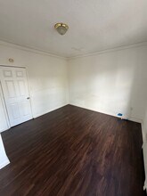 1576 Leslie St, Unit 2R in Hillside, NJ - Foto de edificio - Building Photo