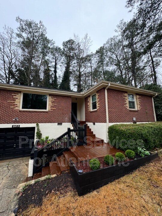 1853 Boulderview Dr SE in Atlanta, GA - Building Photo