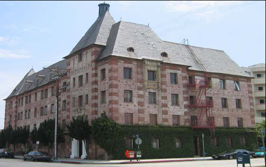 Chateau Du-Val Apartments in Los Angeles, CA - Building Photo - Building Photo