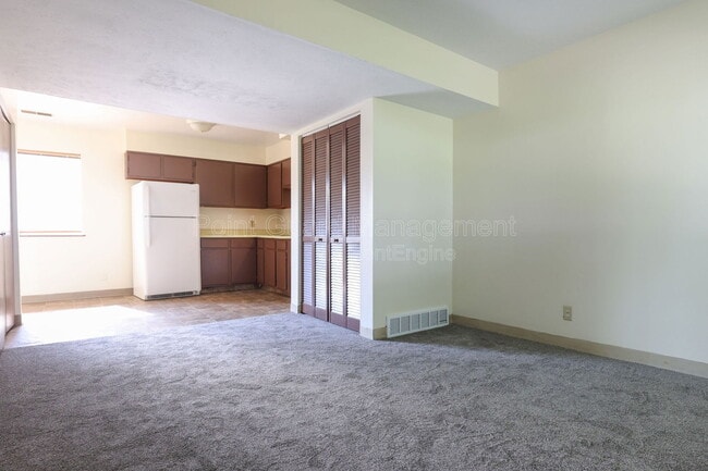 property at 3029 S 68th Ct