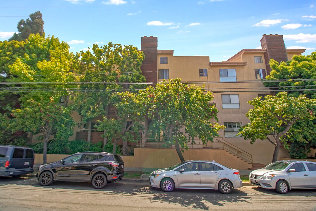 12412 Texas Ave, Unit 101 in Los Angeles, CA - Building Photo