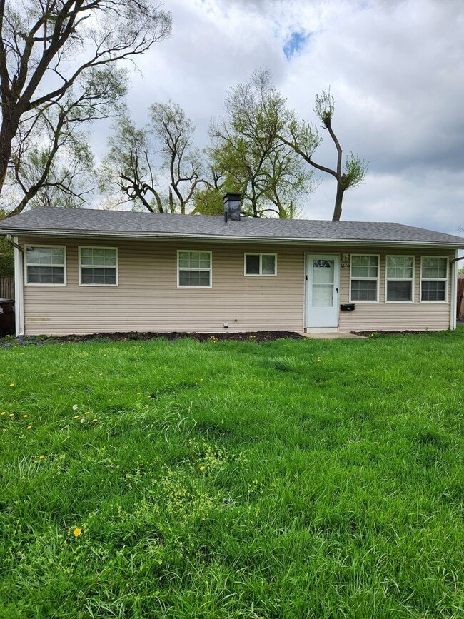 property at 3640 Yellowstone Ave